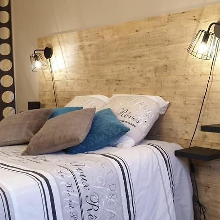 Coeur De Troyes T4 Terrasse 5Eme Etage Centre Ville Wifi Parking Zewnętrze zdjęcie